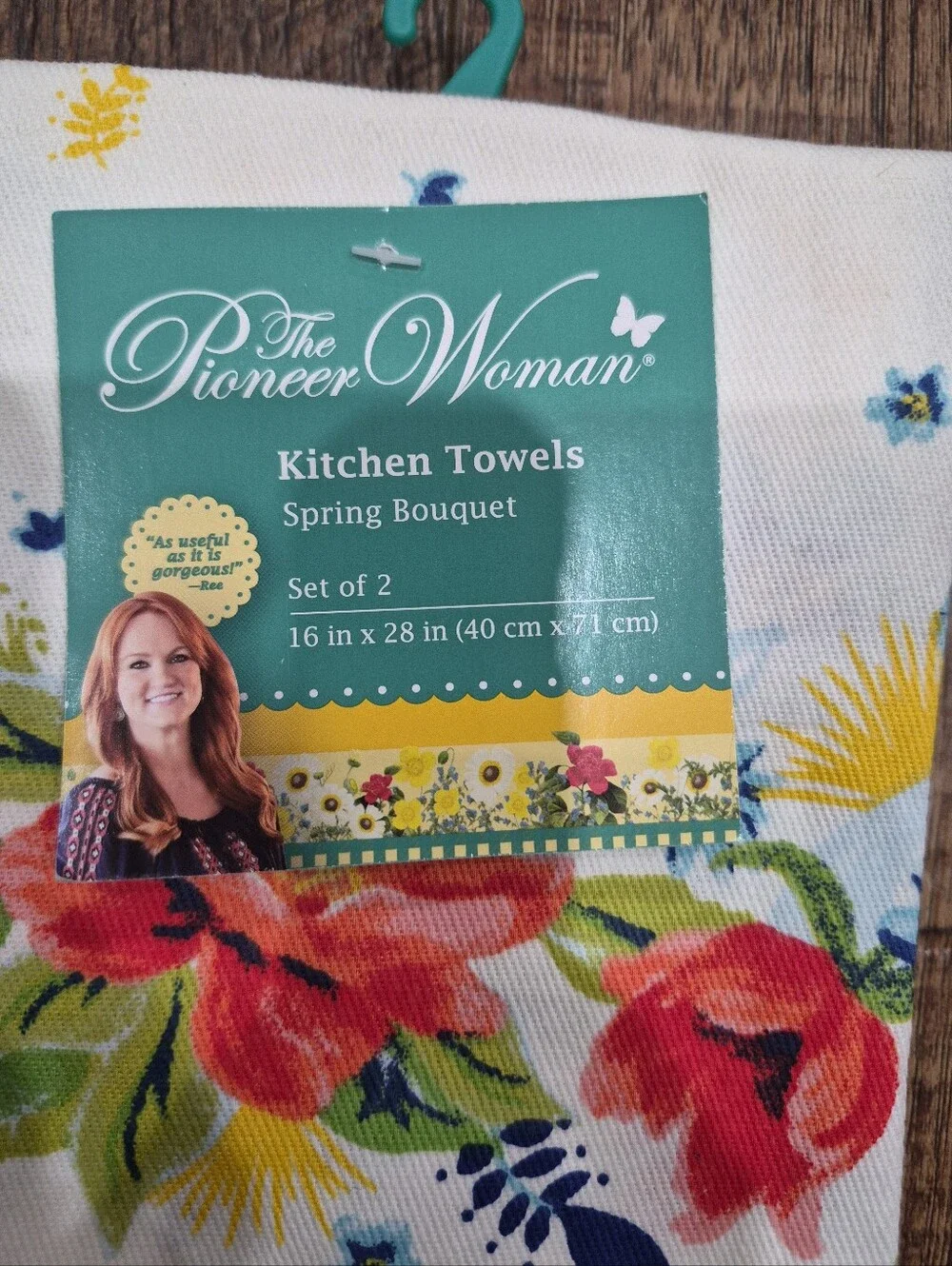 Pioneer Woman Discontinued  Spring Bouquet Kitchen Towels Set Of 2 Farmhouse